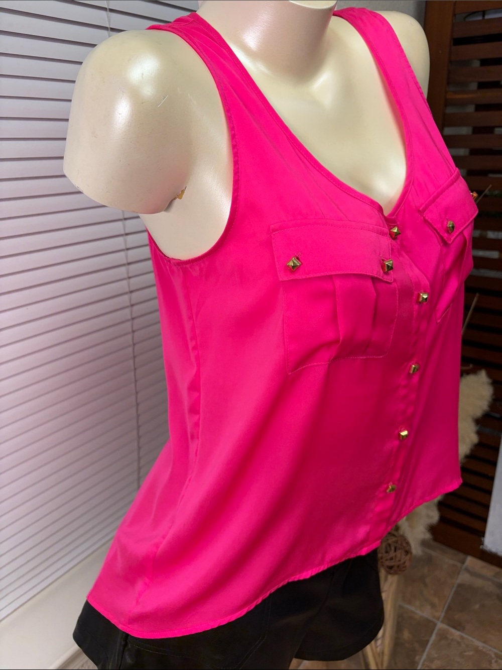 Forever 21 Hot Pink Stud-Accent Tank Top - Picture 4 of 5